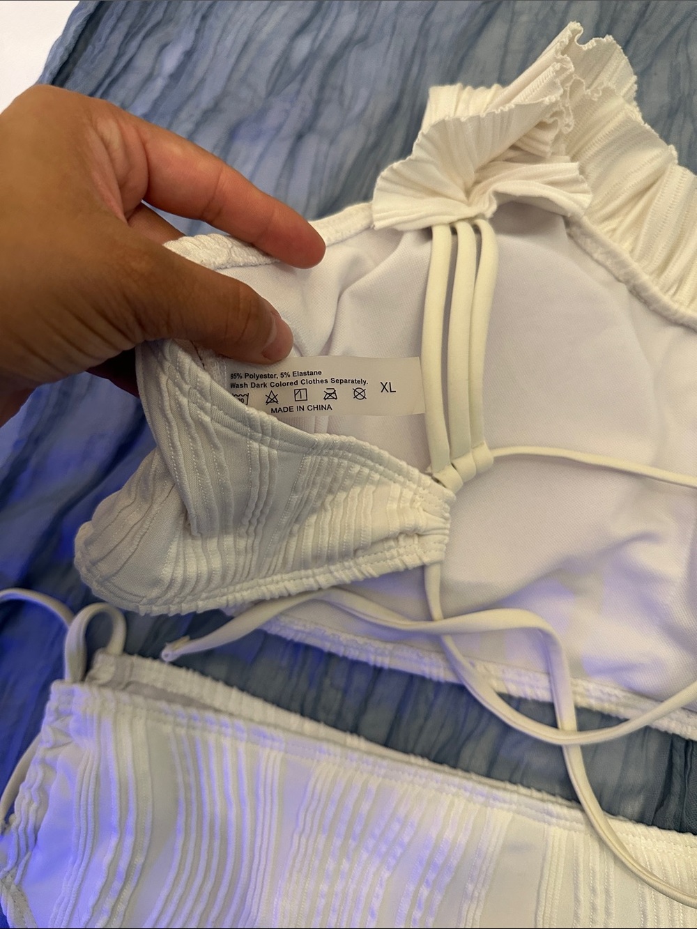 SHEIN White Ruffled One-Shoulder Ribbed Bikini Set - Picture 3 of 3